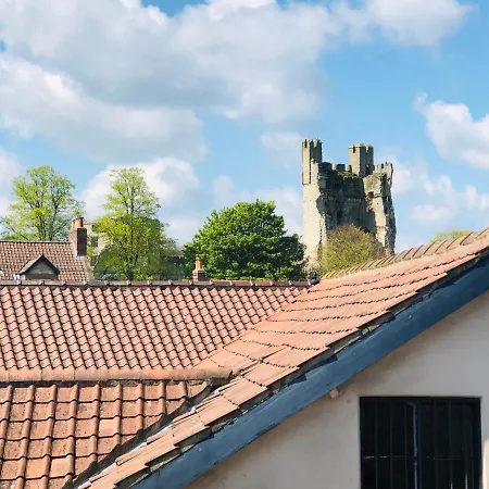 Porters Coffee Shop And Helmsley